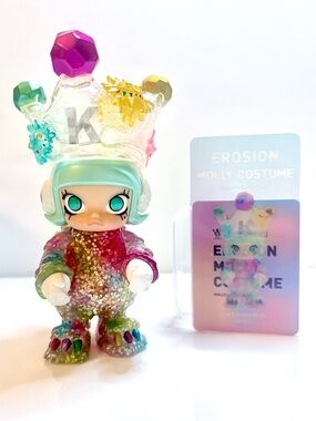 Secret! Kenny Wong x Pop Mart x Instinctoy Erosion Ice Vincent. Special Variant!